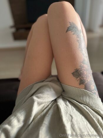 AVa / ava_waifu nude photo #30