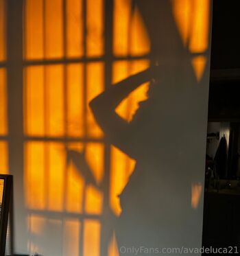 Av / avadeluca21 nude photo #10
