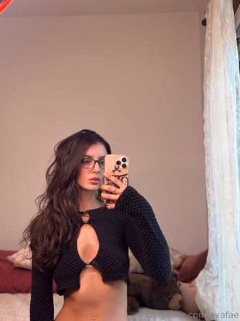 av / avafae / ava.ruru nude photo #2