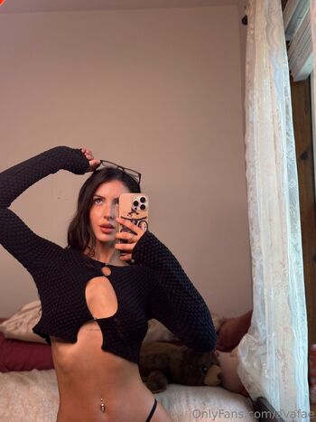 av / avafae / ava.ruru nude photo #3