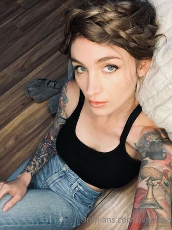 A / avajane8 nude photo #17