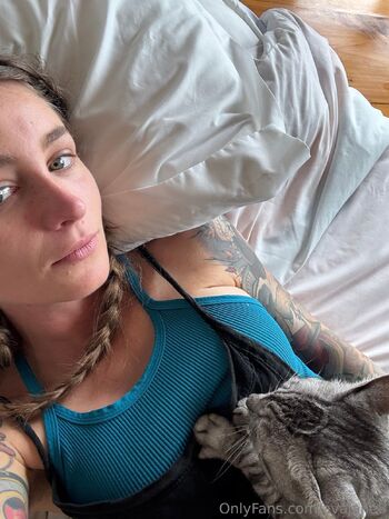 A / avajane8 nude photo #19