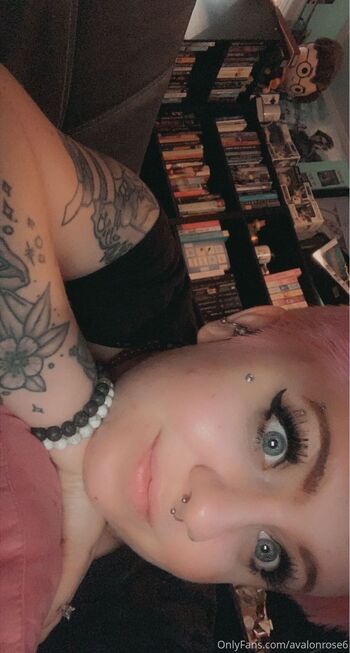 Avalo / avalonrose6 nude photo #1