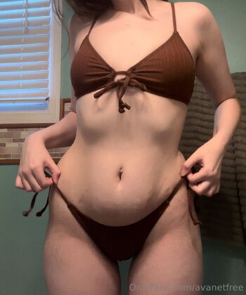 Ava / avanetfree nude photo #13