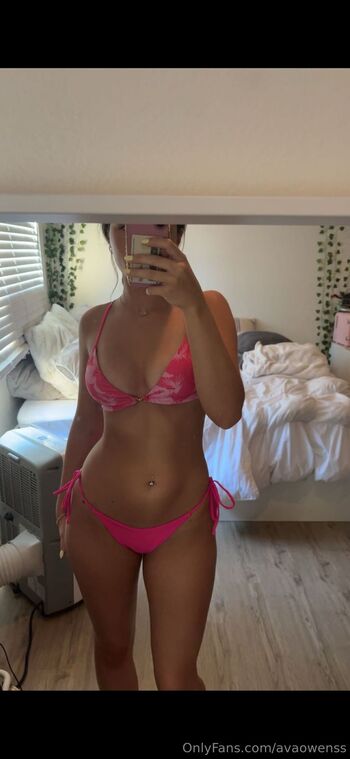 Ava / avaowenss nude photo #6
