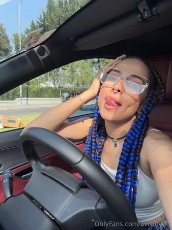 OnlyFans / avislovee nude photo #3