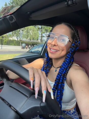 OnlyFans / avislovee nude photo #22