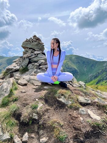 Awenli / awenlis nude photo #18