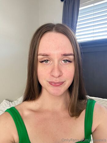 Awwexi / awwexis nude photo #20