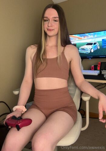 Awwexi / awwexis nude photo #22