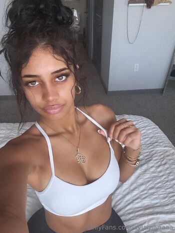 Alice Ma / aylamariaaa nude photo #13