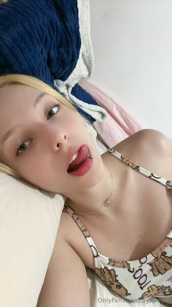 Ayla / aylareed nude photo #6