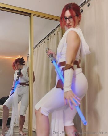 Ayl / aylasunshine / aylathemistress / aylasunshinexx nude photo #11