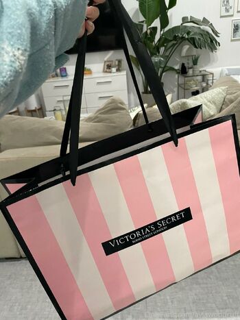 Ayla Woodruff / aylawoodruff nude photo #10