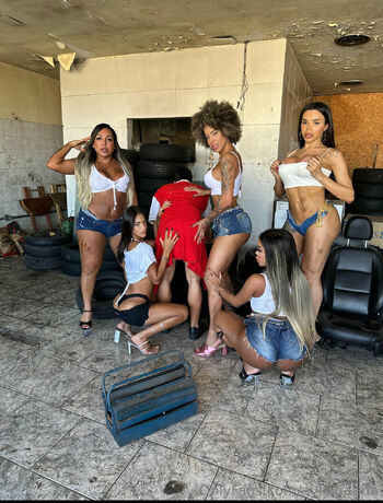 Aylla Gattina T / ayllagatina nude photo #16