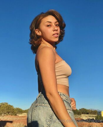 Ayv / ayvashippie nude photo #9