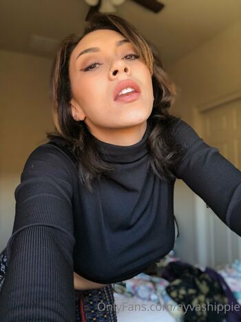 Ayv / ayvashippie nude photo #10