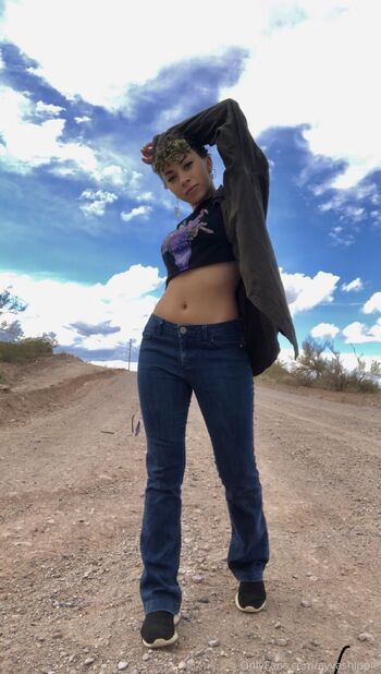 Ayv / ayvashippie nude photo #28