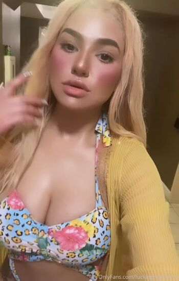 Azaria Andrew / azariafreepage nude photo #32