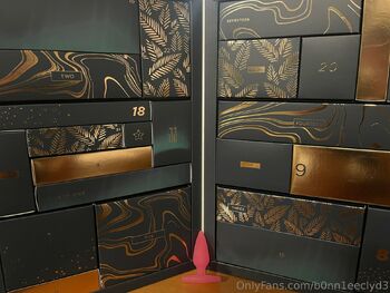 BonnieClyd / b0nn1eeclyd3 nude photo #9