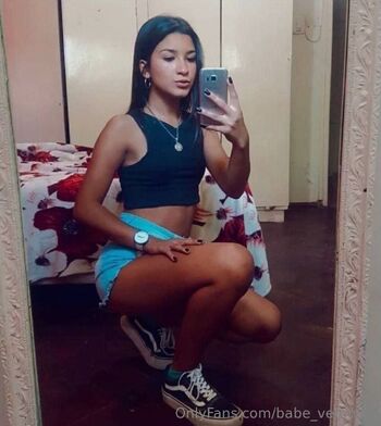 Veronic / babe_veronica nude photo #3