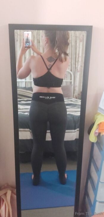 Babe From the Bus / babefromthebush nude photo #26