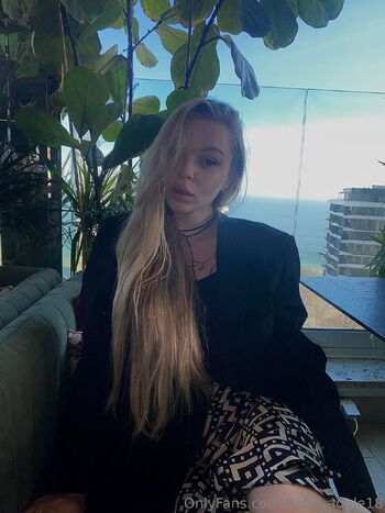 Baby Adele / baby_adele18 nude photo #16