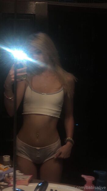 babyaisalive nude photo #16