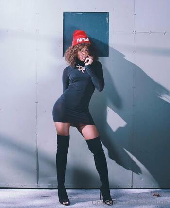 Alici / babyalicia nude photo #11