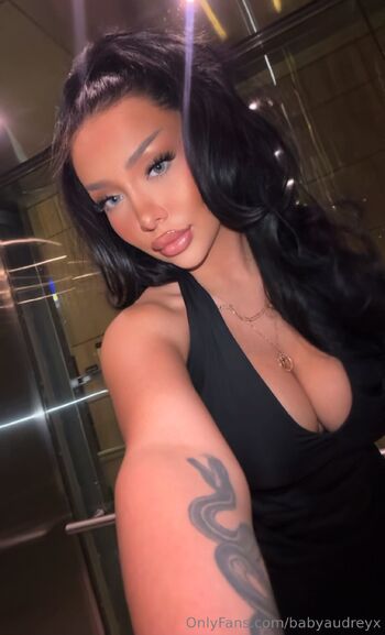 QUEEN AUDREY BABYYYY / babyaudreyx / audreybabyxx nude photo #22
