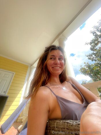 u3256782 / babybeebailey nude photo #1