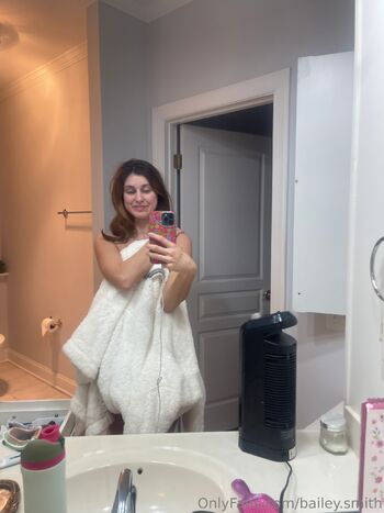 u3256782 / babybeebailey nude photo #6