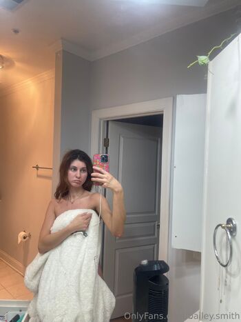 u3256782 / babybeebailey nude photo #7