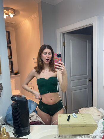 u3256782 / babybeebailey nude photo #26