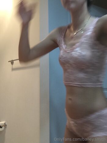u3256782 / babybeebailey nude photo #28