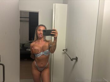 𝗖𝗔𝗟𝗜 𝔽ℝ𝔼𝔼 𝐜𝐡𝐞𝐜𝐤 𝐝𝐦 / babycali nude photo #23