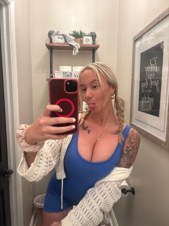 𝗖𝗔𝗟𝗜 𝔽ℝ𝔼𝔼 𝐜𝐡𝐞𝐜𝐤 𝐝𝐦 / babycali nude photo #25