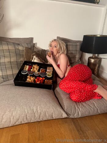 Charlott / babychar_x nude photo #33