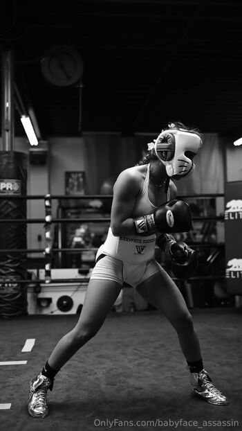 lupita medin / babyface_assassin nude photo #1