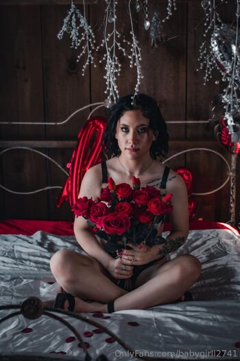 Aleish / babygirll2741 nude photo #2