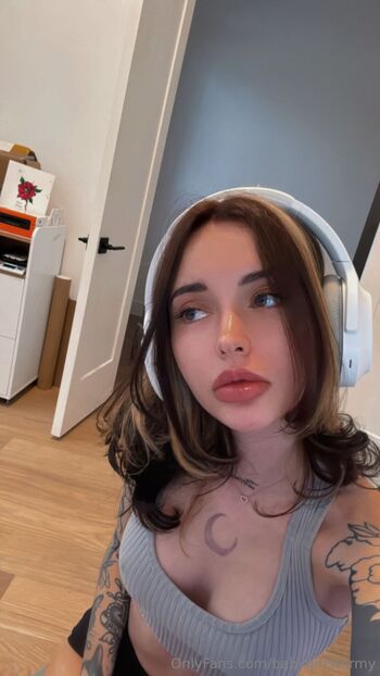 Stormy Summers FRE / babygirlstormy nude photo #18