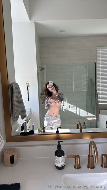 Stormy Summers FRE / babygirlstormy nude photo #38