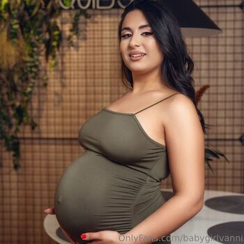 Lovely Vannah / babygirlvanni nude photo #2