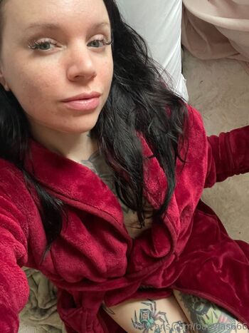 check pinned pos / babyjas666 nude photo #9