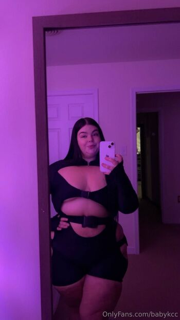 TK Twin / babykcc nude photo #8