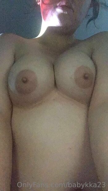 K / babykka23 nude photo #15