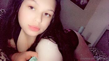 K / babykka23 nude photo #18