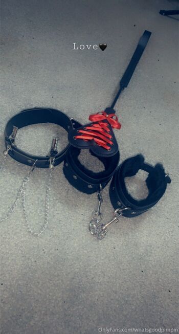 BabyGirl72 / babylove918 nude photo #24