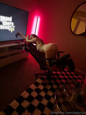 lydi / babylyd nude photo #29