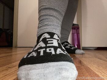 Giantess May Fre / babymayxofree nude photo #12